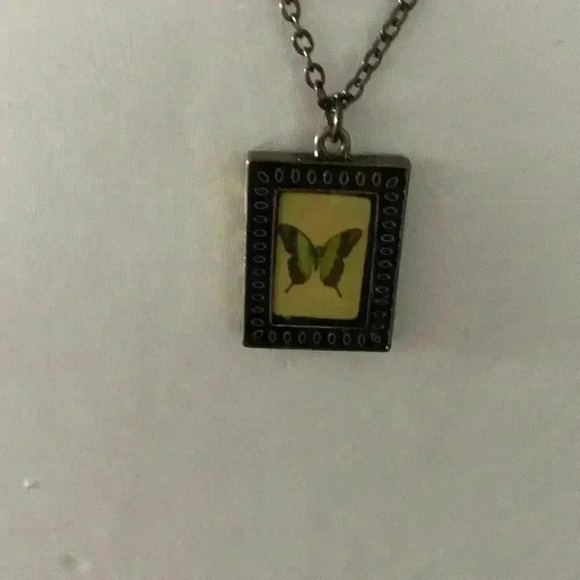 New expression butterfly necklace - Picture 5 of 6